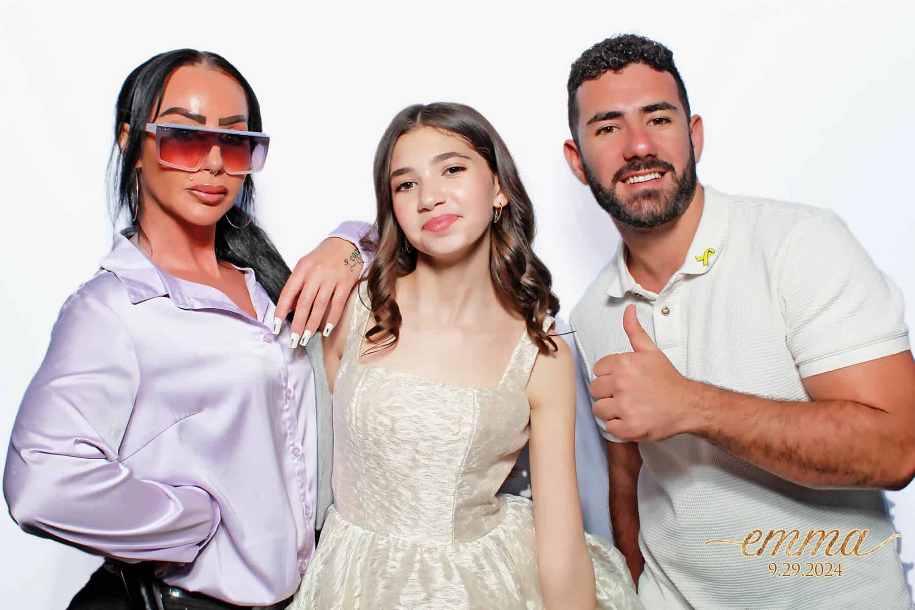 Featured image for “Glam Moments at Emma’s Bat Mitzvah: Hollywood Photo Booth’s Luxe Beauty Booth Shines at Calabasas Country Club  ”